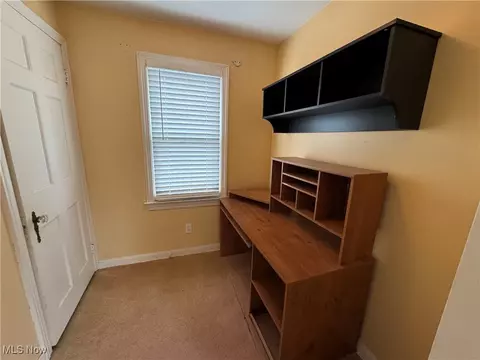 Bedroom - 95 E 211th St, Euclid, OH 44123 photo 4 of 6