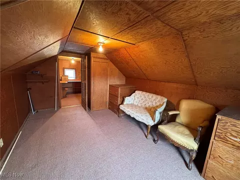 Bedroom - 95 E 211th St, Euclid, OH 44123 photo 5 of 6