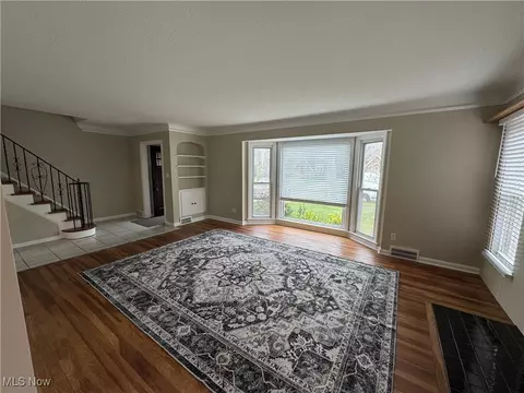 Living - 95 E 211th St, Euclid, OH 44123 photo 1 of 9