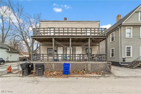 2448 W 6th St, Cleveland, OH 44113