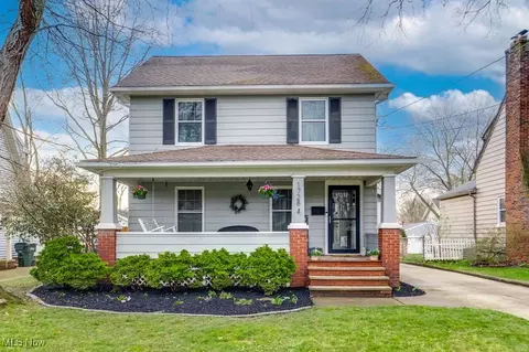 1728 16th St, Cuyahoga Falls, OH 44223