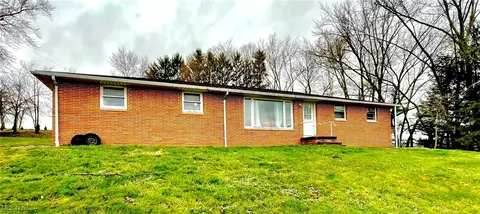 9810 Ziegler Rd, Hanoverton, OH 44423