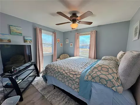 Bedroom - 1941 Mark Dr, Lorain, OH 44052 photo 2 of 6