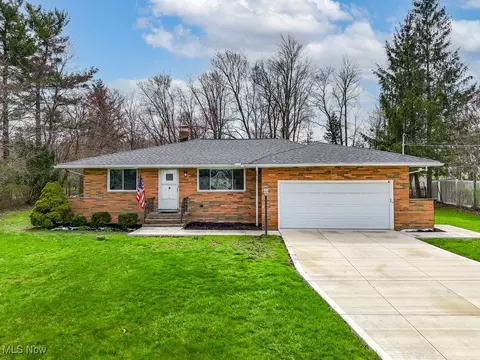 2800 E Royalton Rd, Brecksville, OH 44141