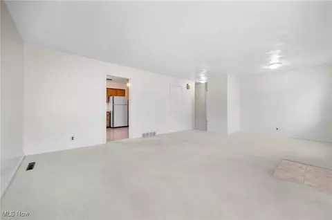 1422 Myrtle Ave, Ashtabula, OH 44004 photo 5