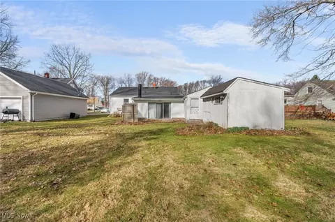 1422 Myrtle Ave, Ashtabula, OH 44004 photo 21