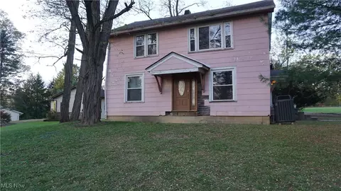 4525 Fenn Rd, Medina, OH 44256