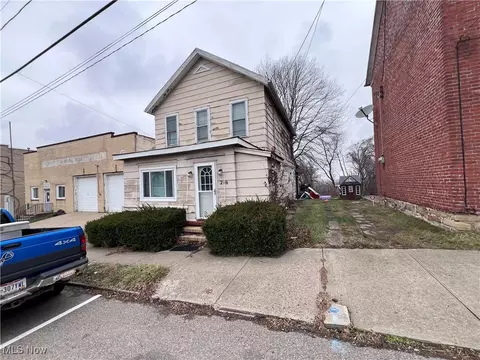 216 High St, Flushing, OH 43977 photo 2
