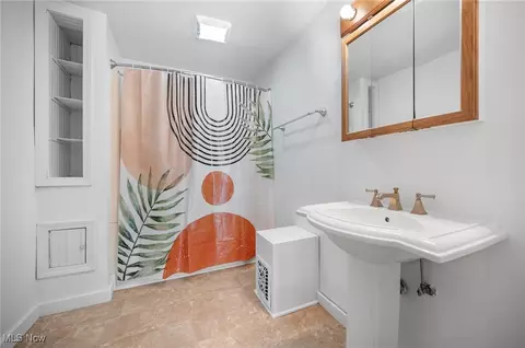 Bath - 1825 W 8th St, Ashtabula, OH 44004 photo 2 of 2