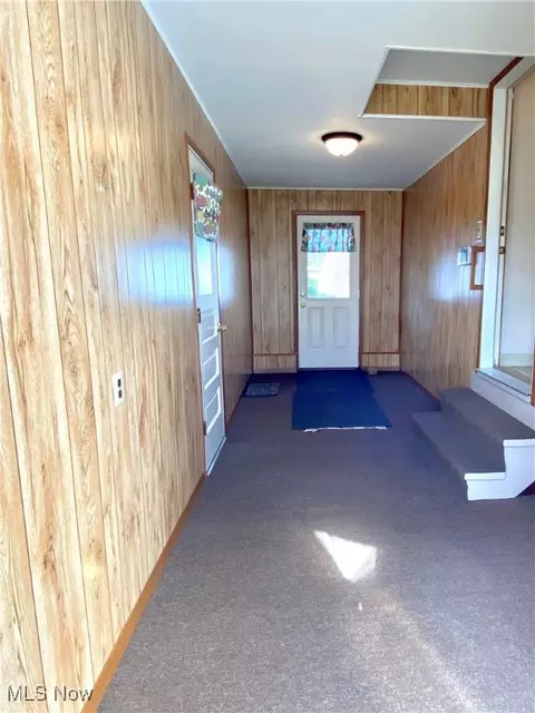 2916 Fairview Dr, Ashtabula, OH 44004 photo 11
