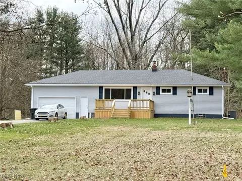 7188 Hayes Orangeville Rd, Burghill, OH 44404