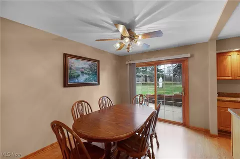 1700 S Circle View Dr, Seven Hills, OH 44131 photo 5