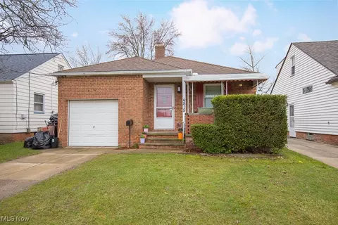 4815 Redfern Rd, Parma, OH 44134