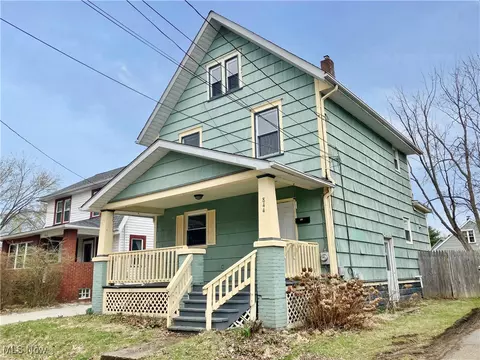 844 Harrison Ave, Akron, OH 44314