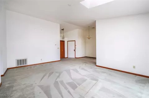 1348 Fox Run Dr #2, Boardman, OH 44512 photo 9