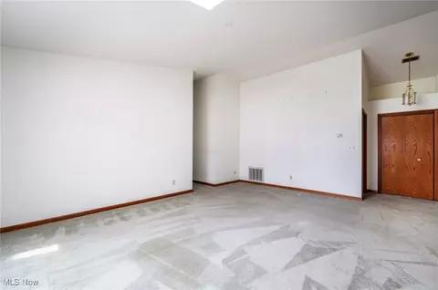 1348 Fox Run Dr #2, Boardman, OH 44512 photo 8