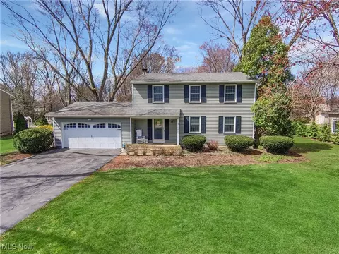 5804 Bradford Way, Hudson, OH 44236