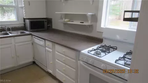 36505 Pettibone Rd, Solon, OH 44139 photo 20