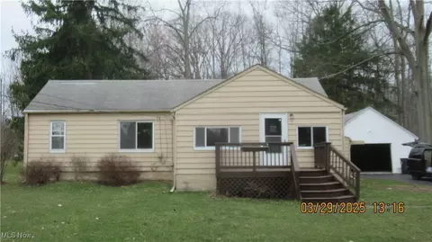 36505 Pettibone Rd, Solon, OH 44139