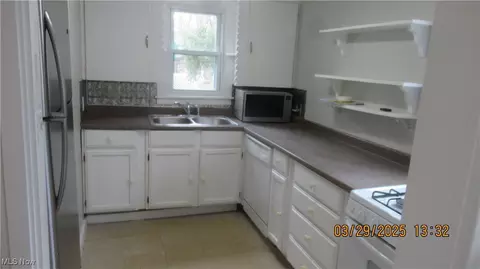 36505 Pettibone Rd, Solon, OH 44139 photo 19