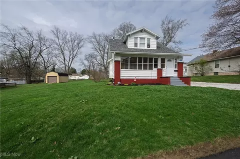 133 Bernower Ave SW, Massillon, OH 44646