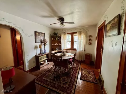 1420 Michigan Ave, Ashtabula, OH 44004 photo 5