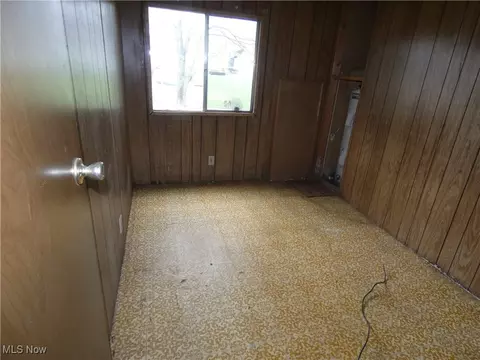 Bedroom - 212 State St, Conesville, OH 43811 photo 3 of 3
