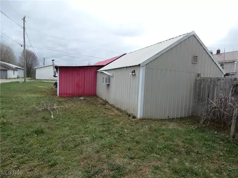Exterior - 212 State St, Conesville, OH 43811 photo 4 of 4