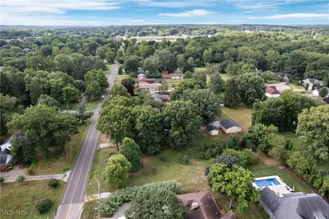 848 Jacoby Rd, Akron, OH 44321 photo 8