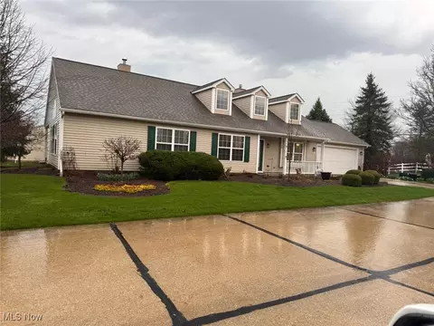 974 Chesterton Ct, Aurora, OH 44202