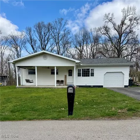 932 Moyer Ave, Parkersburg, WV 26101