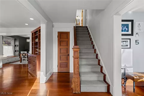 129 Walnut St, Chagrin Falls, OH 44022 photo 7