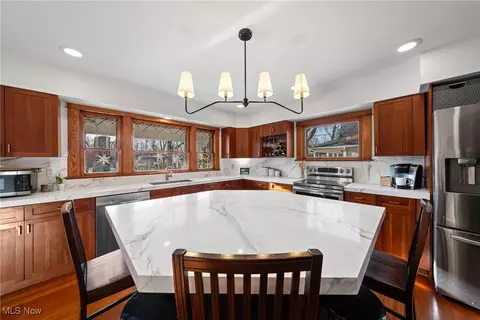 129 Walnut St, Chagrin Falls, OH 44022 photo 14