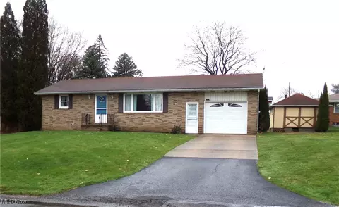 909 22nd St SW, Massillon, OH 44647