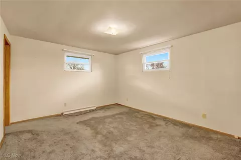 Bedroom - 420 Manor Ave NW, Canton, OH 44708 photo 5 of 8