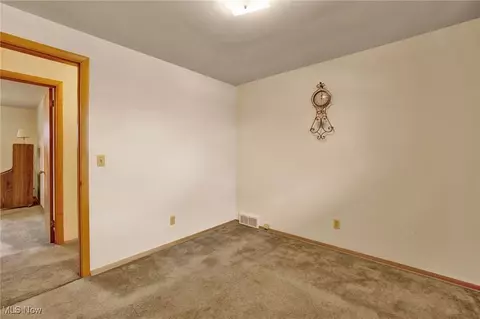 Bedroom - 420 Manor Ave NW, Canton, OH 44708 photo 2 of 8