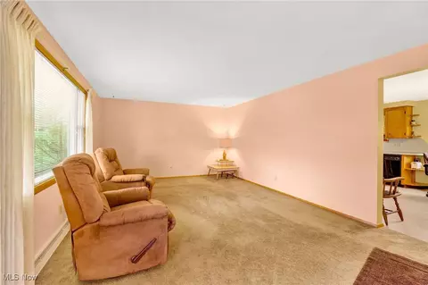 Living - 420 Manor Ave NW, Canton, OH 44708 photo 1 of 4