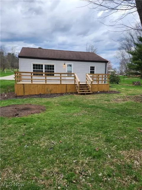 6008 Fairdale Dr, Cambridge, OH 43725 photo 5