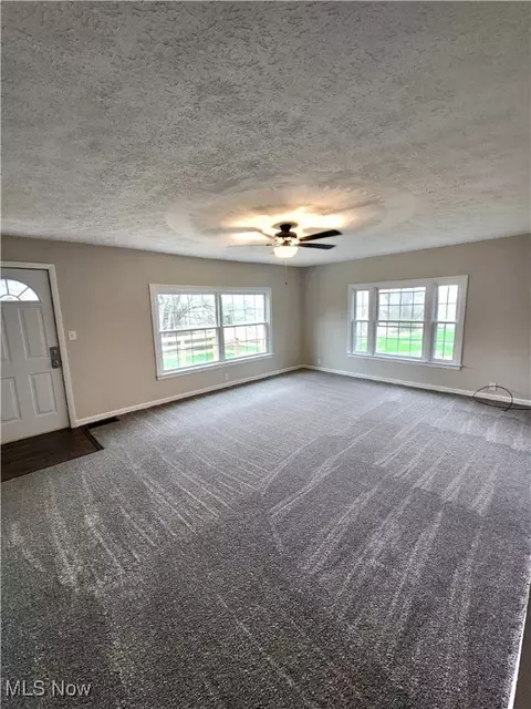 6008 Fairdale Dr, Cambridge, OH 43725 photo 16