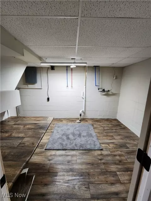 6008 Fairdale Dr, Cambridge, OH 43725 photo 42