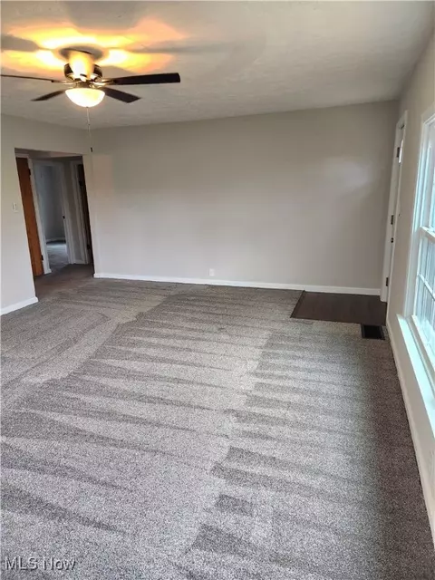 6008 Fairdale Dr, Cambridge, OH 43725 photo 20