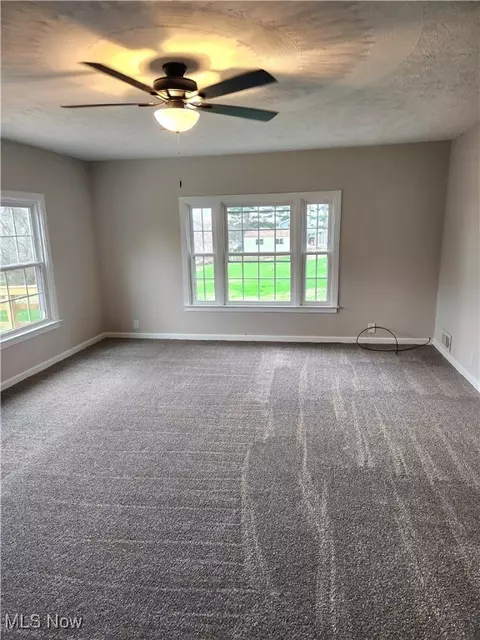 6008 Fairdale Dr, Cambridge, OH 43725 photo 18