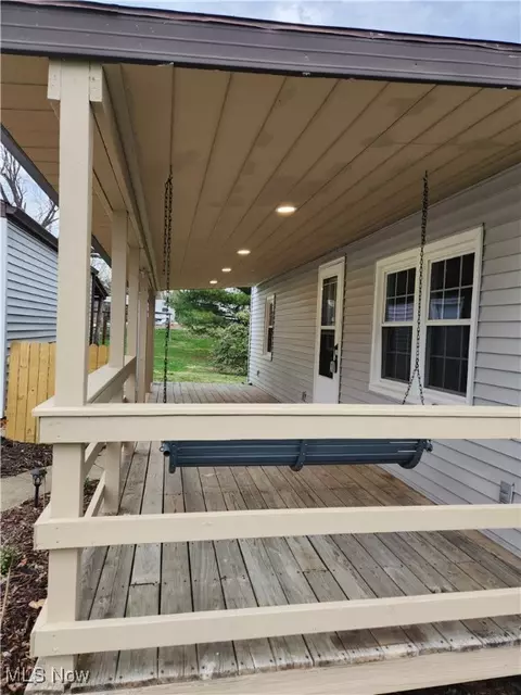 6008 Fairdale Dr, Cambridge, OH 43725 photo 11