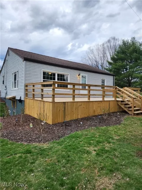 6008 Fairdale Dr, Cambridge, OH 43725 photo 7