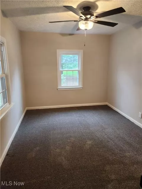 6008 Fairdale Dr, Cambridge, OH 43725 photo 33