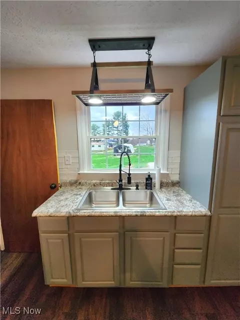 6008 Fairdale Dr, Cambridge, OH 43725 photo 26