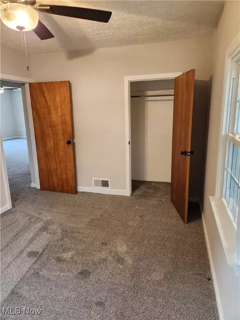 6008 Fairdale Dr, Cambridge, OH 43725 photo 30