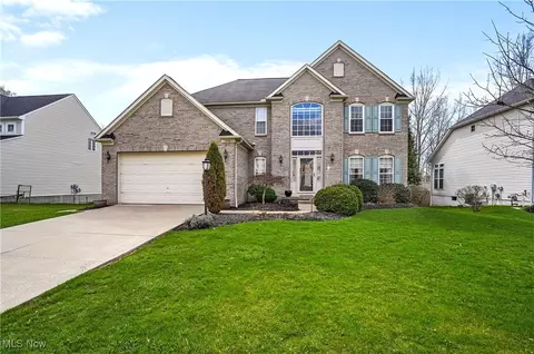 656 Rolling Brooke Way, Northfield, OH 44067