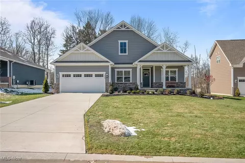 8202 Chandler Ct, Concord, OH 44077