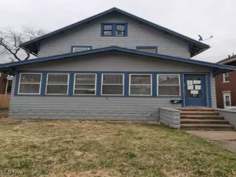 438 Wales Rd NE, Massillon, OH 44646